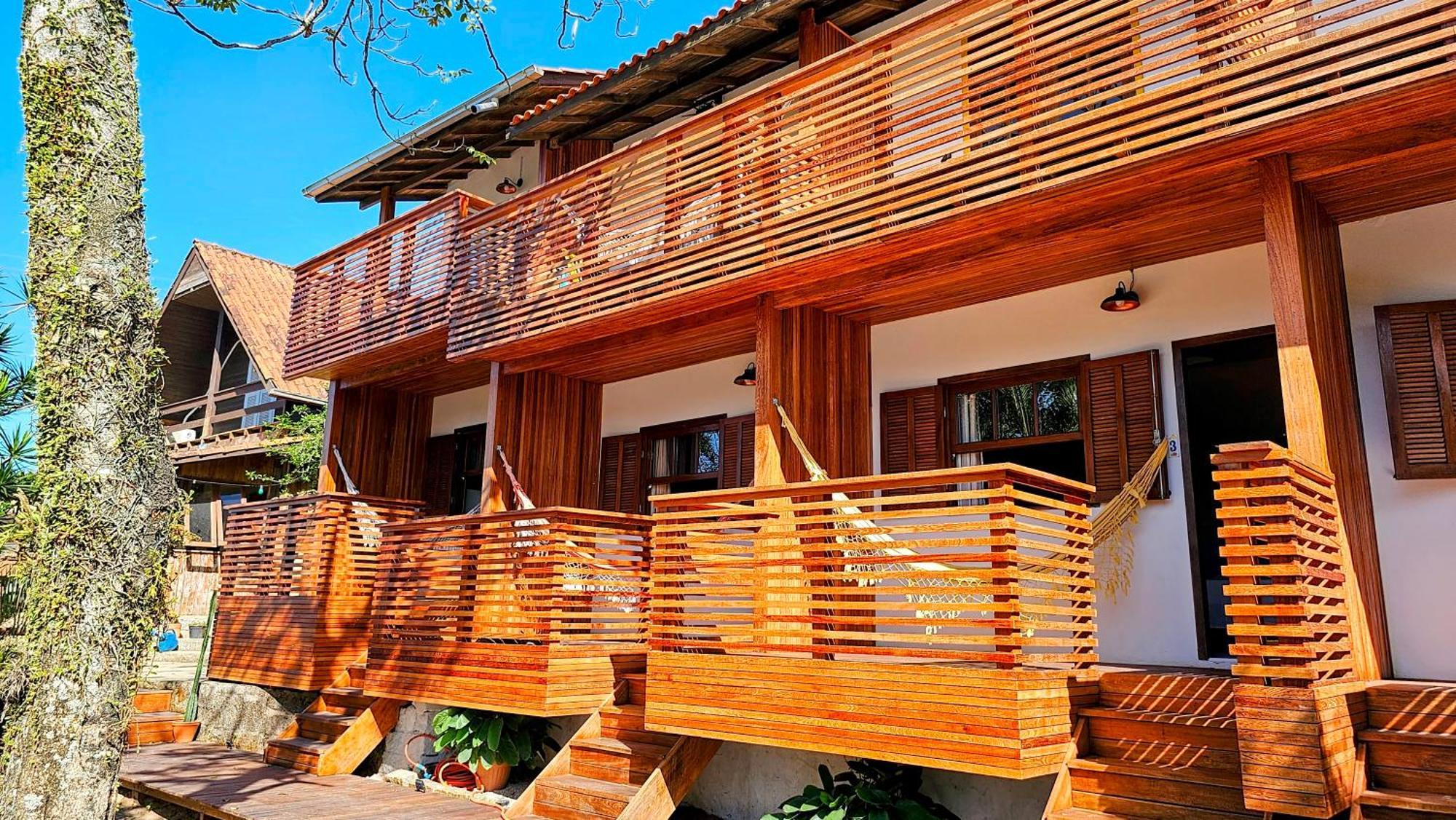 Vila No Rosa Hospedaria Прайя-ду-Роза Экстерьер фото